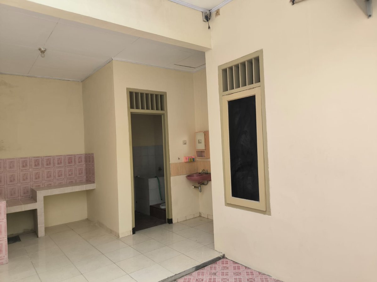 Rumah Siap Huni di Perumahan Bergengsi, Solo Baru - Foto 4