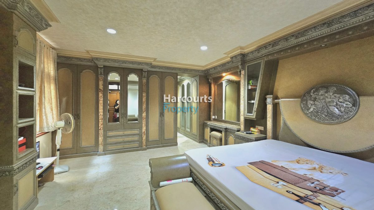 Dijual Rumah Klasik Bagus dan Terawat Double High Ceilling Area Pondok Indah - Foto 5