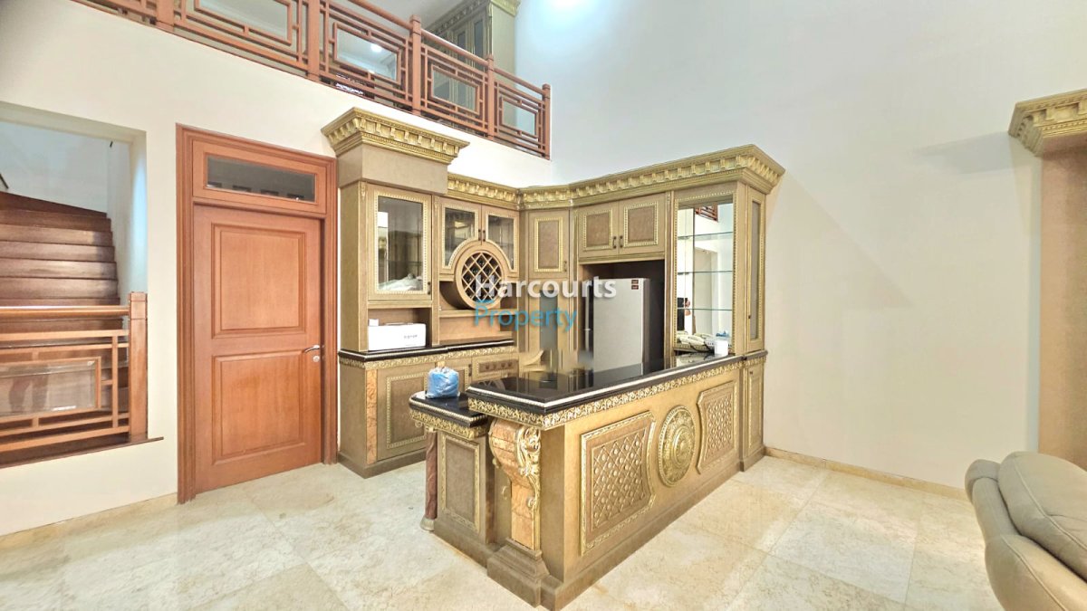 Dijual Rumah Klasik Bagus dan Terawat Double High Ceilling Area Pondok Indah - Foto 8