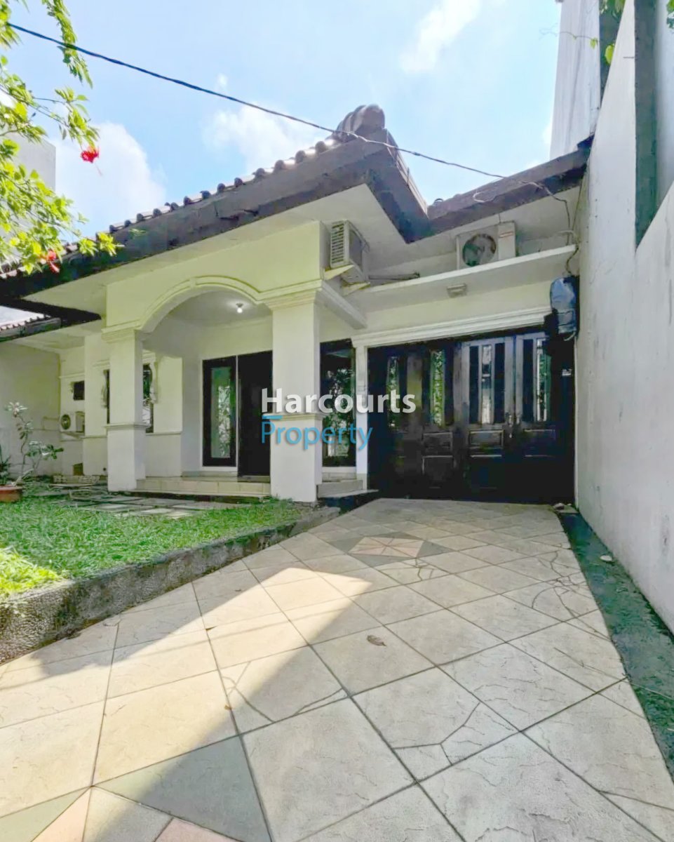 Dijual Rumah Lama Bagus dan Terawat Area Pondok Indah