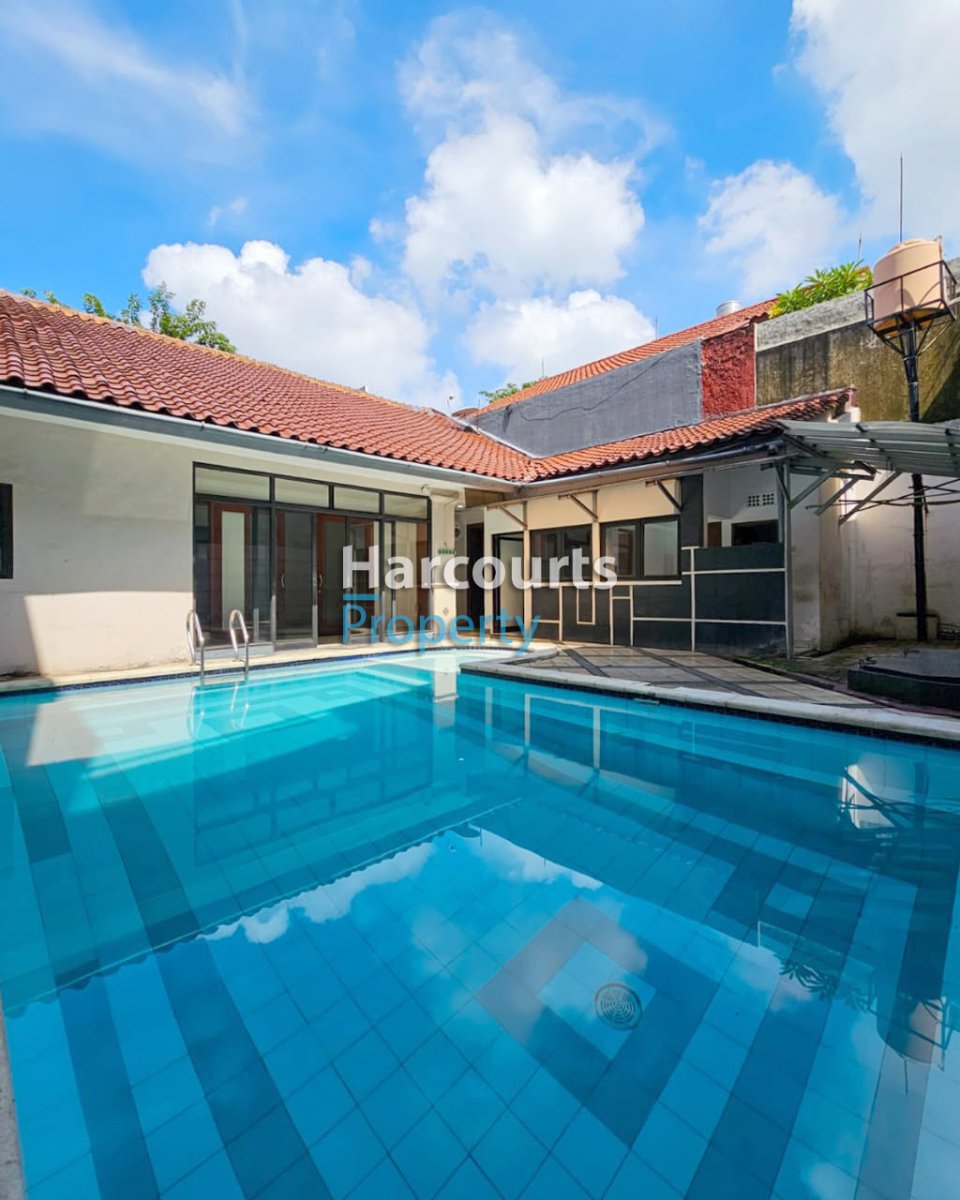 Dijual Rumah Lama Bagus dan Terawat Area Pondok Indah - Foto 2