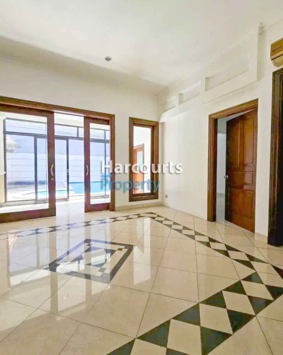 Dijual Rumah Lama Bagus dan Terawat Area Pondok Indah - Foto 4
