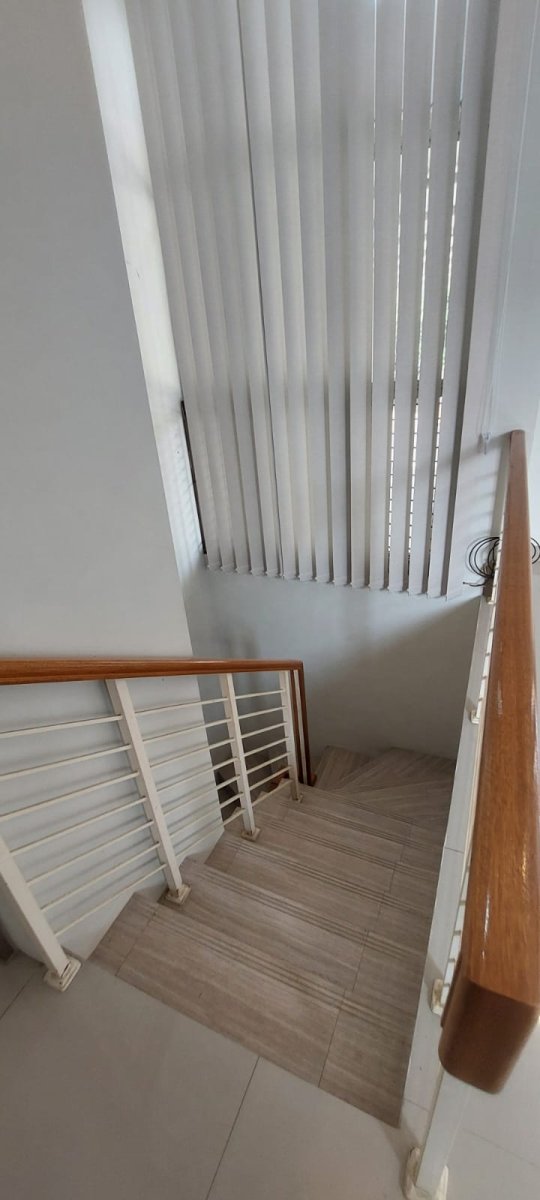 Rumah di Cluster Avebury Royal Tajur Residence - Foto 15