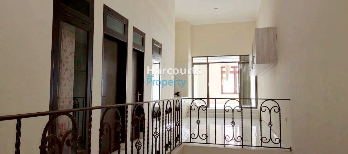 Dijual Rumah Klasik Minimalis Siap Huni Area Pondok Indah - Foto 2
