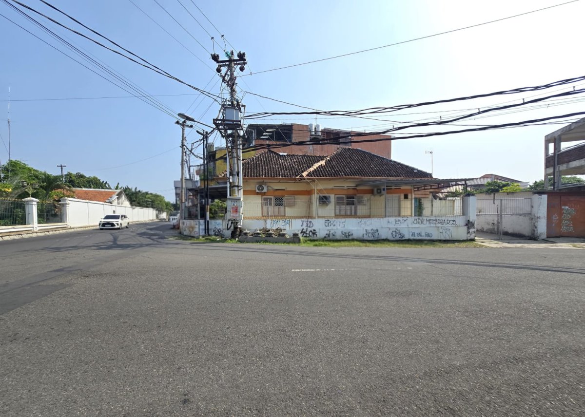 Rumah Strategis di Keprabon Solo Tengah Kota