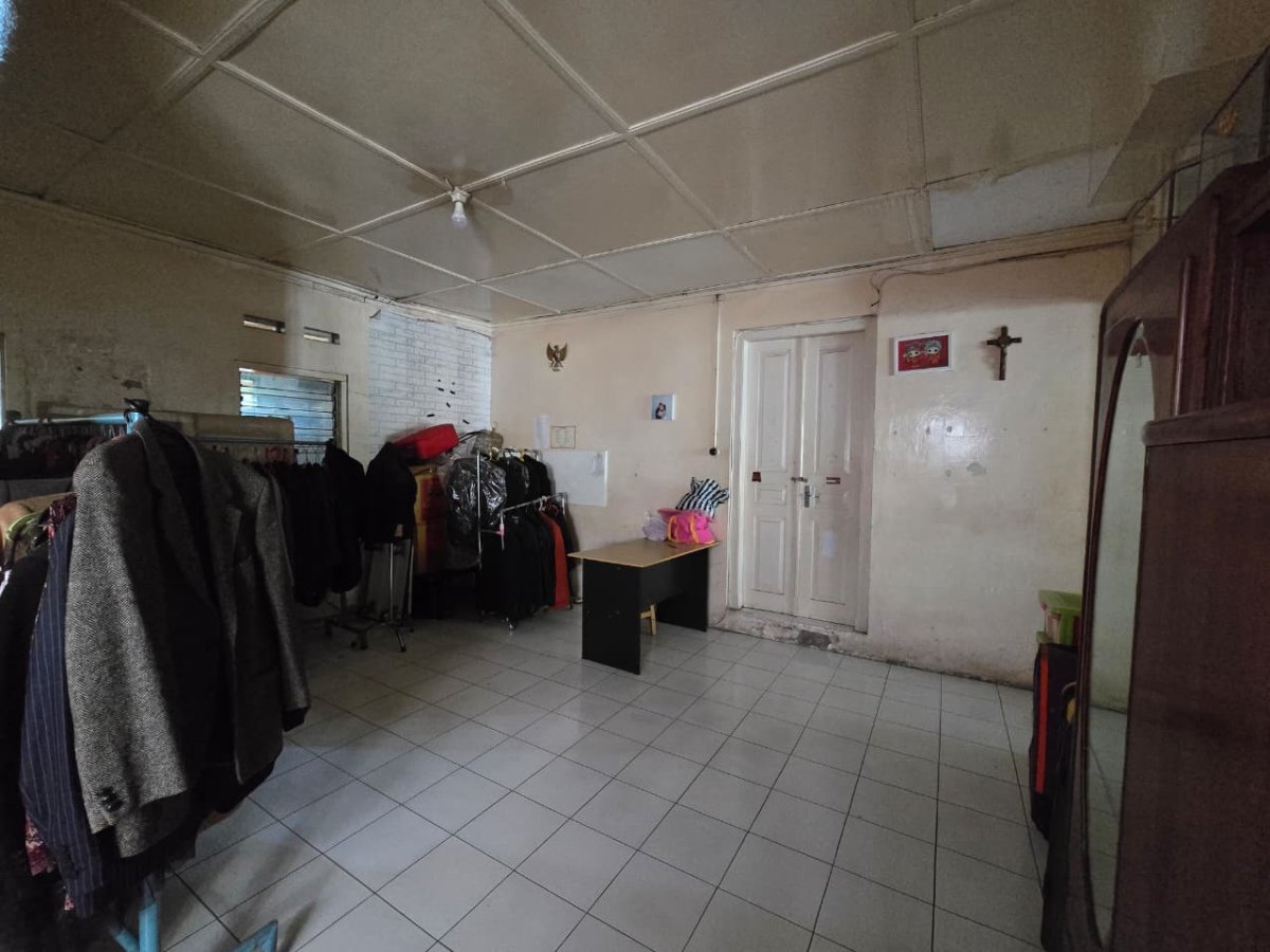 Rumah Strategis di Keprabon Solo Tengah Kota - Foto 2