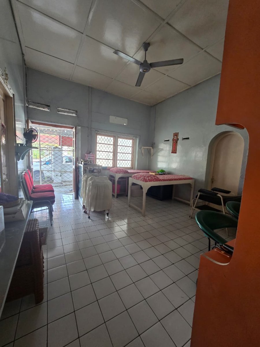 Rumah Strategis di Keprabon Solo Tengah Kota - Foto 3
