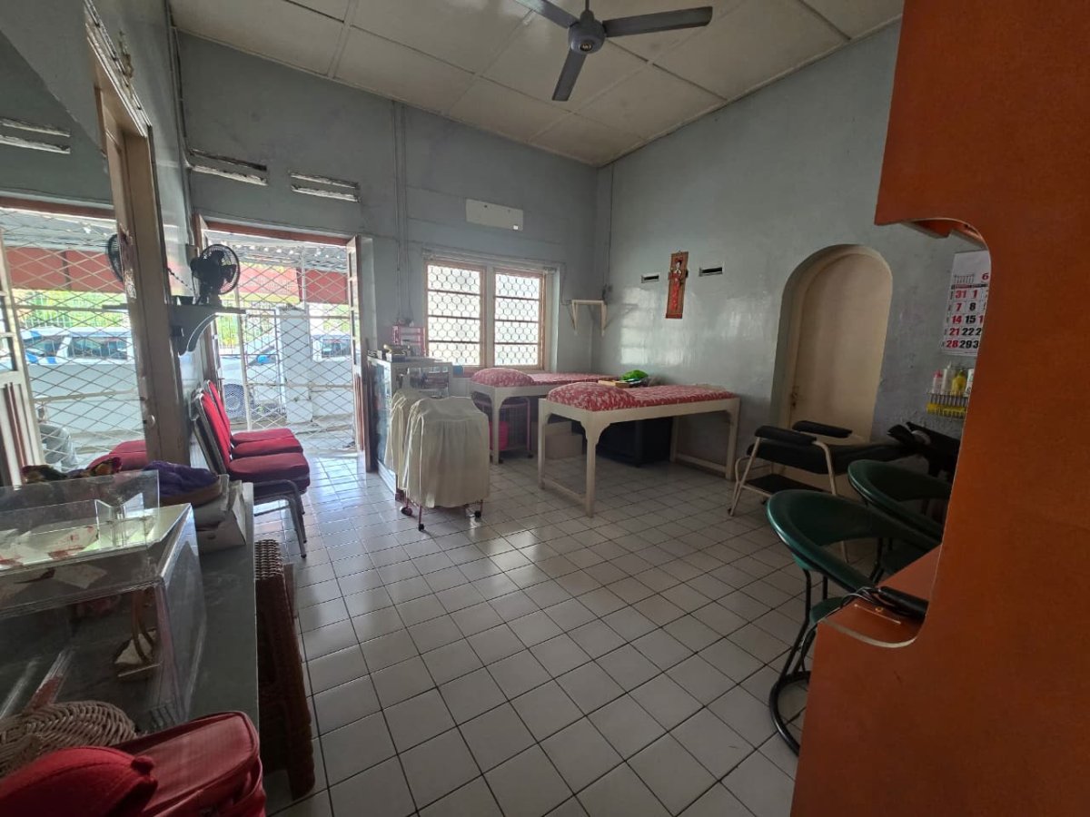Rumah Strategis di Keprabon Solo Tengah Kota - Foto 6