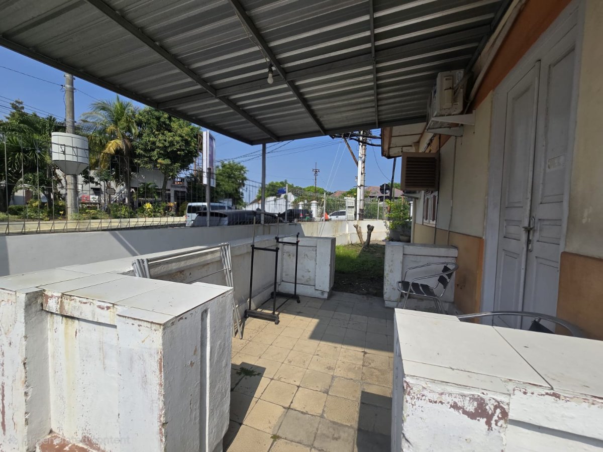 Rumah Strategis di Keprabon Solo Tengah Kota - Foto 12