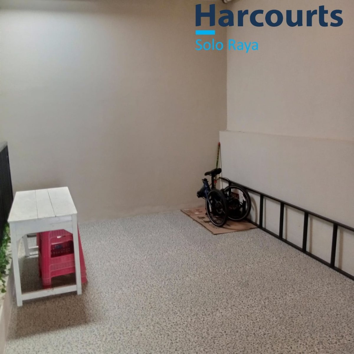 Rumah Bagus 2 Lantai Siap Huni Full Furnished di Gentan, Solo - Foto 5
