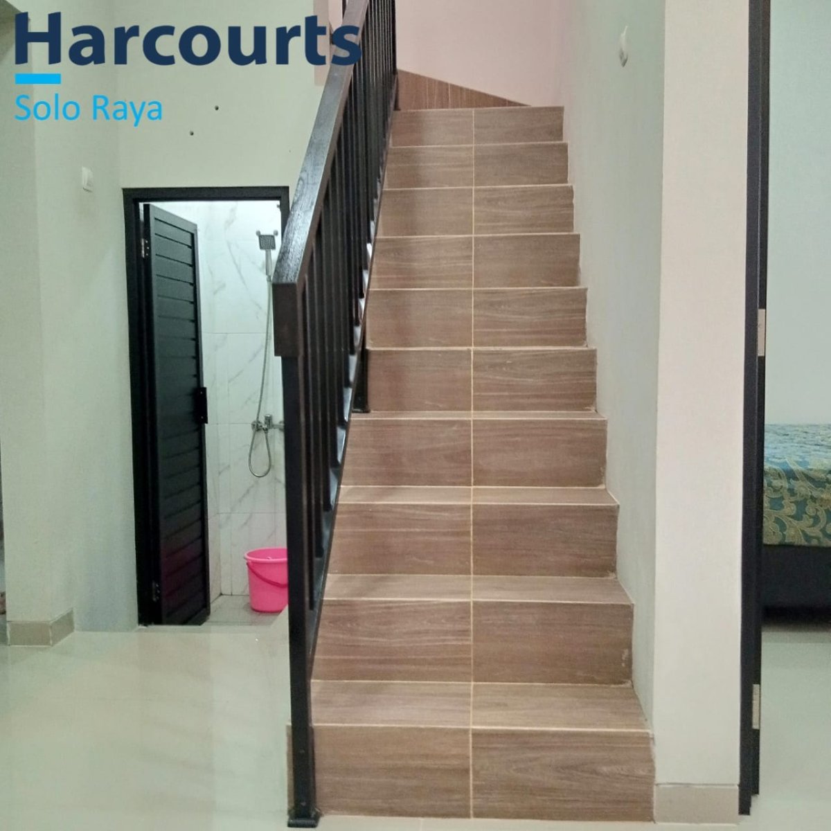 Rumah Bagus 2 Lantai Siap Huni Full Furnished di Gentan, Solo - Foto 7