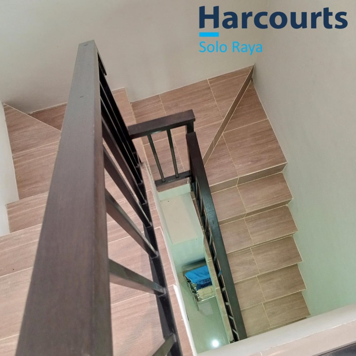 Rumah Bagus 2 Lantai Siap Huni Full Furnished di Gentan, Solo - Foto 8