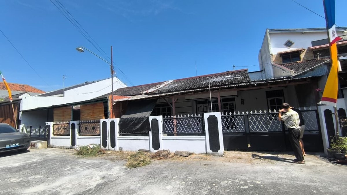 Rumah Nyaman di Telukan Grogol Dekat Solo Baru