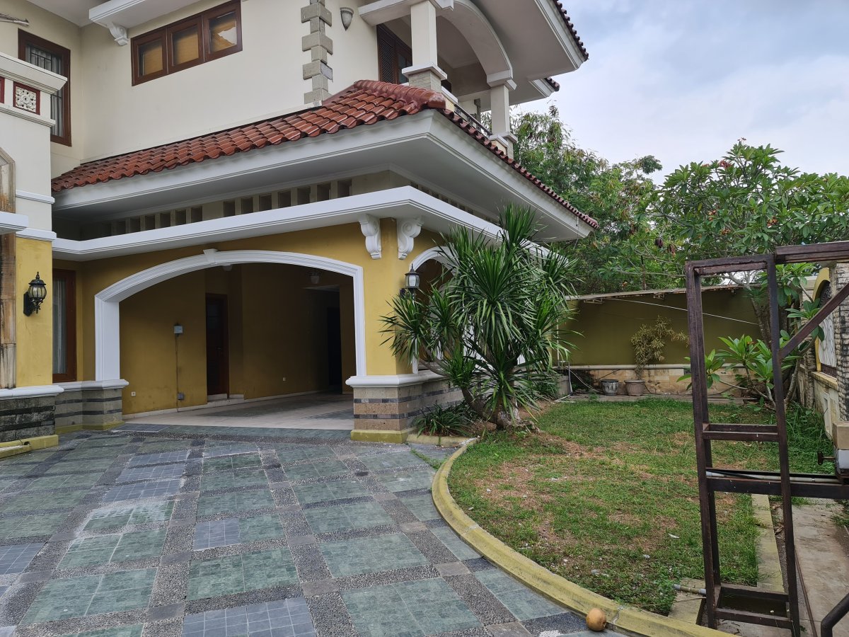 Rumah Mewah Siap Huni Di Perumahan Elite Sektor 1 Solo Baru - Foto 3