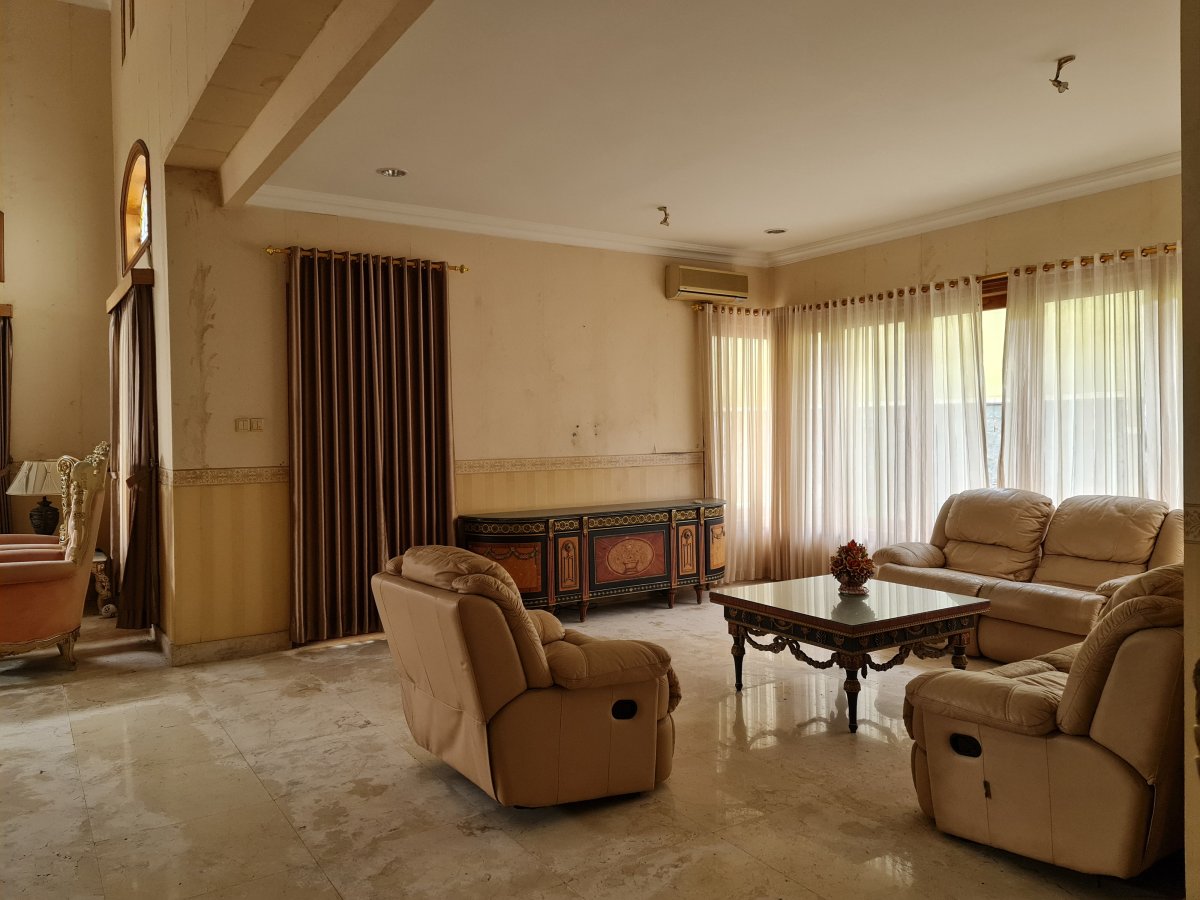 Rumah Mewah Siap Huni Di Perumahan Elite Sektor 1 Solo Baru - Foto 6