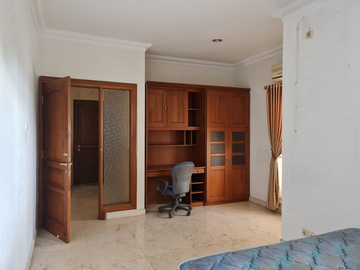 Rumah Mewah Siap Huni Di Perumahan Elite Sektor 1 Solo Baru - Foto 15