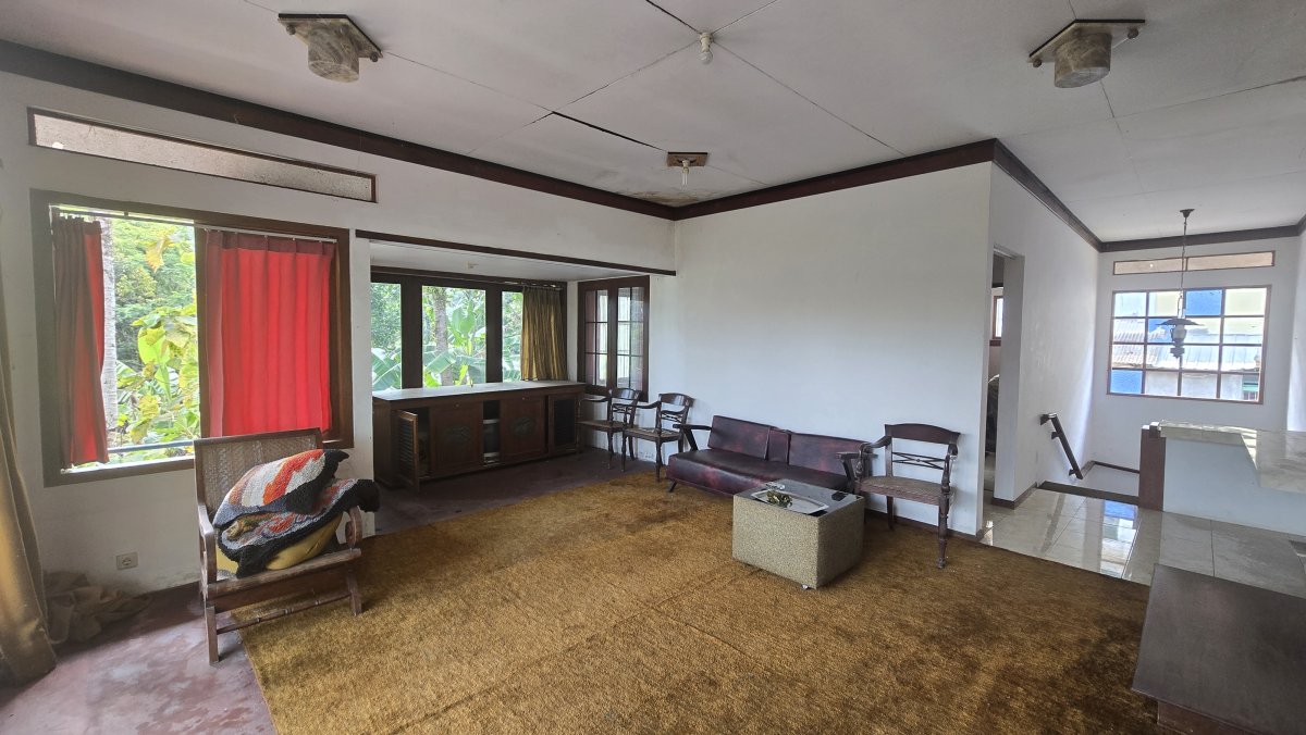Rumah bagus udara sejuk di karangpandan karanganyar solo - Foto 6