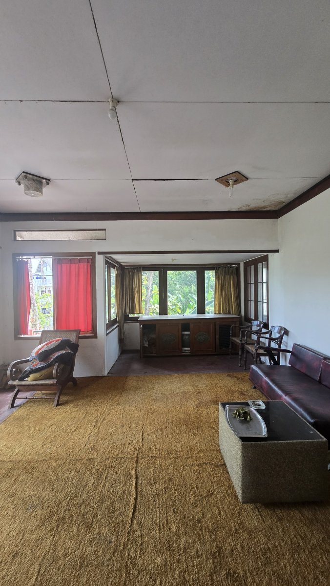 Rumah bagus udara sejuk di karangpandan karanganyar solo - Foto 10