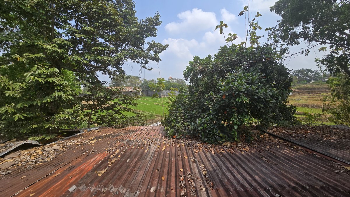 Rumah bagus udara sejuk di karangpandan karanganyar solo - Foto 11