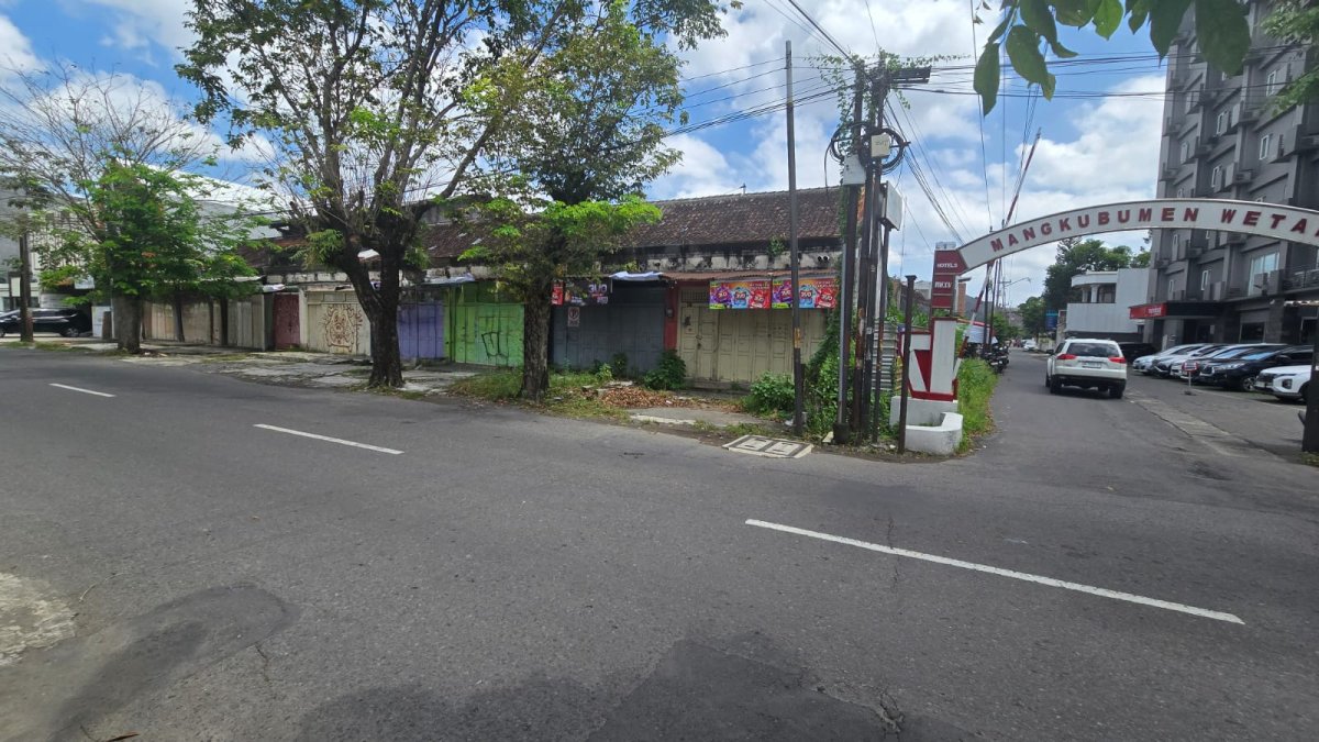 Tanah Super Strategis di Jalan Doktor Supomo Solo - Foto 5