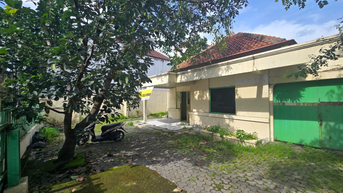 Rumah Hitung Tanah Di Manahan Banjarsari Solo - Foto 5