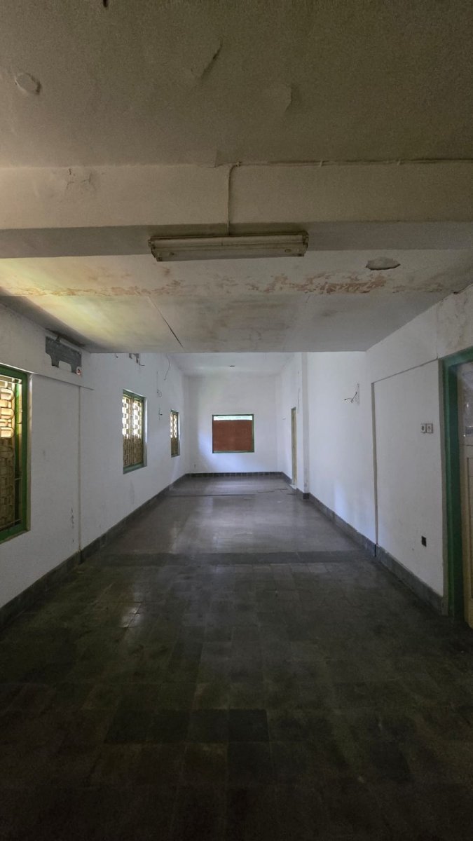 Rumah Hitung Tanah Di Manahan Banjarsari Solo - Foto 2