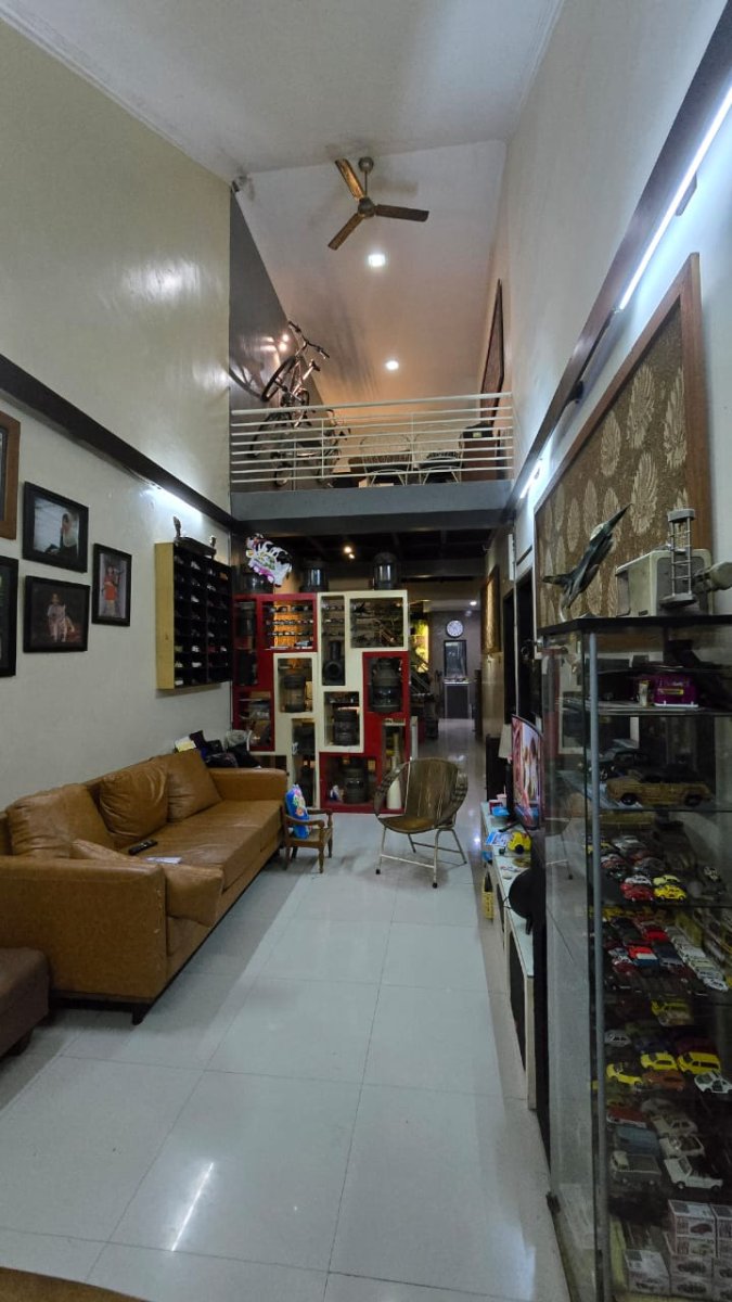 Rumah bagus siap pakai dekat pasar nusukan banjarsari solo - Foto 8