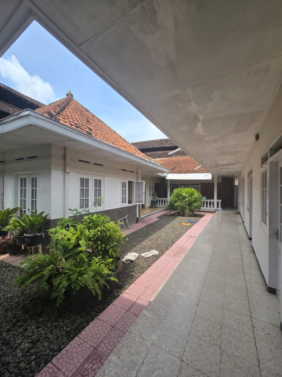 Rumah Hitung Tanah Di Jalan Kapten Mulyadi Pasar Kliwon Solo - Foto 11