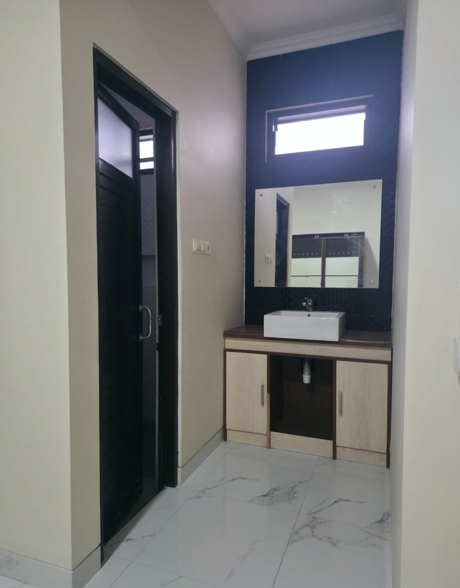 Rumah Elite Siap Huni di Lokasi Favorit Solo Baru - Foto 8