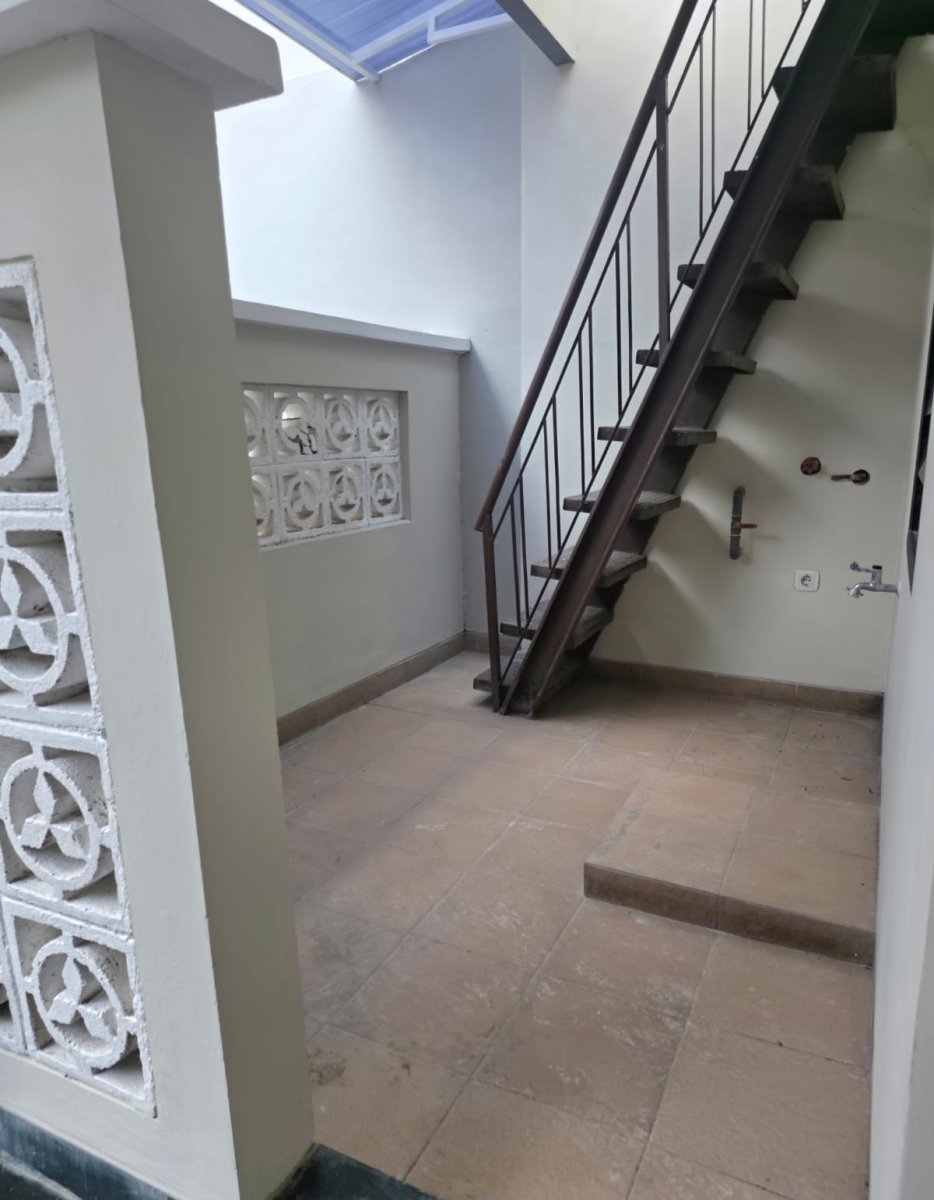 Rumah Elite Siap Huni di Lokasi Favorit Solo Baru - Foto 12