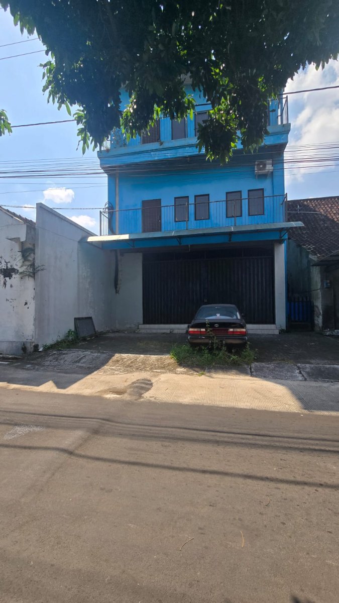 Kost 3 Lantai Strategis Dekat Pintu Tol Banyudono, Boyolali