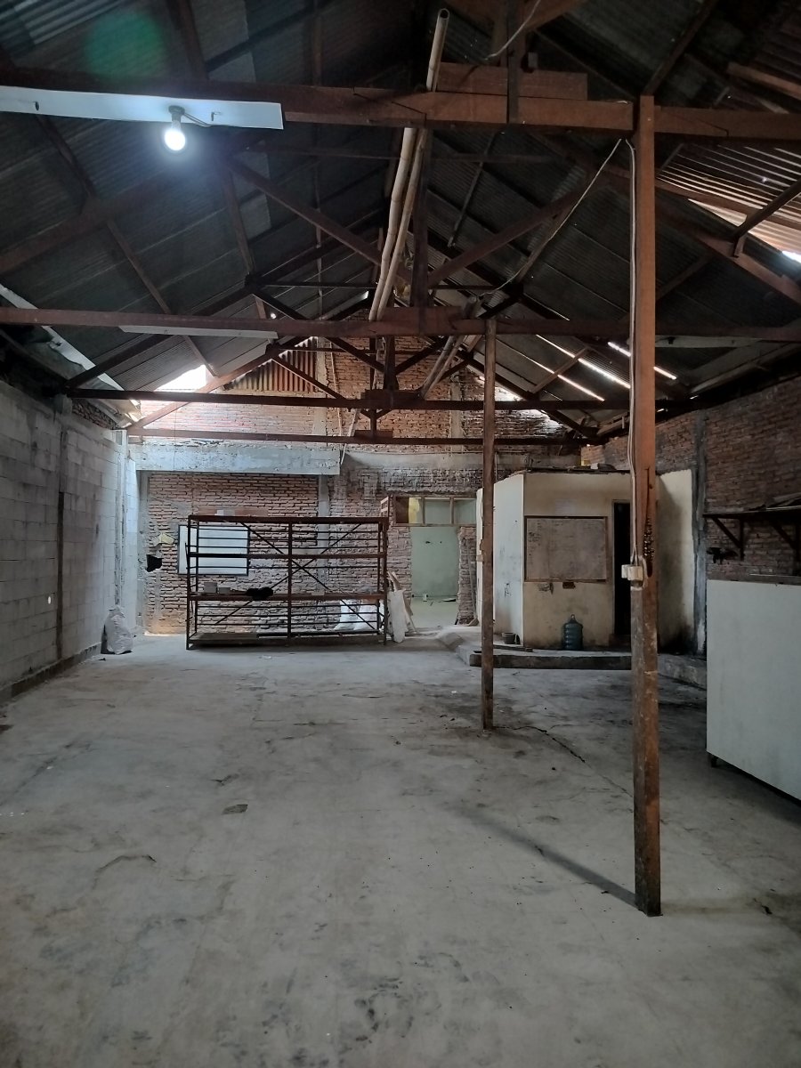 Gudang hitung tanah lokasi solobaru solo, cocok buat koskosan, gudang, guest house - Foto 4