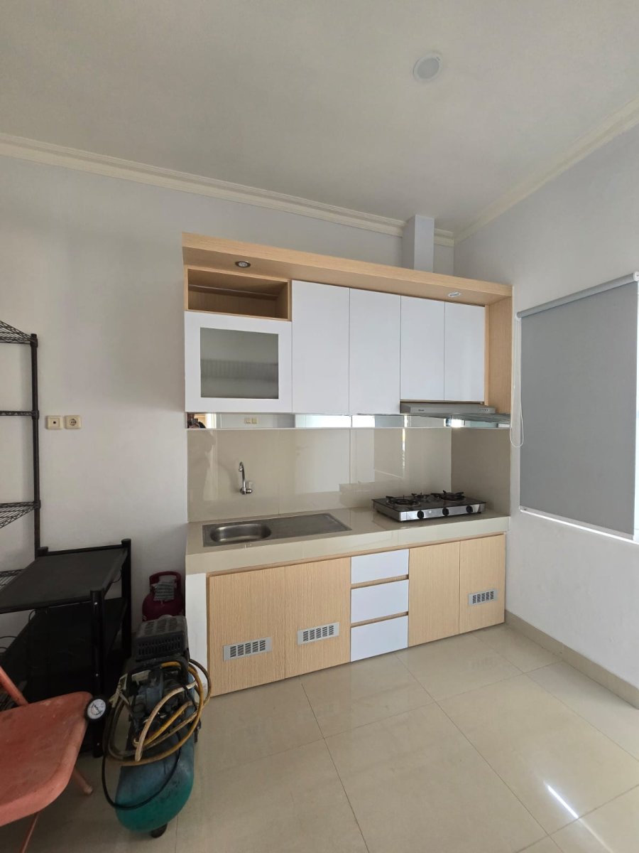 Rumah Mewah Minimalis di Cluster Elite Lorin Residence Jalan Adi Sucipto Colomadu - Foto 13