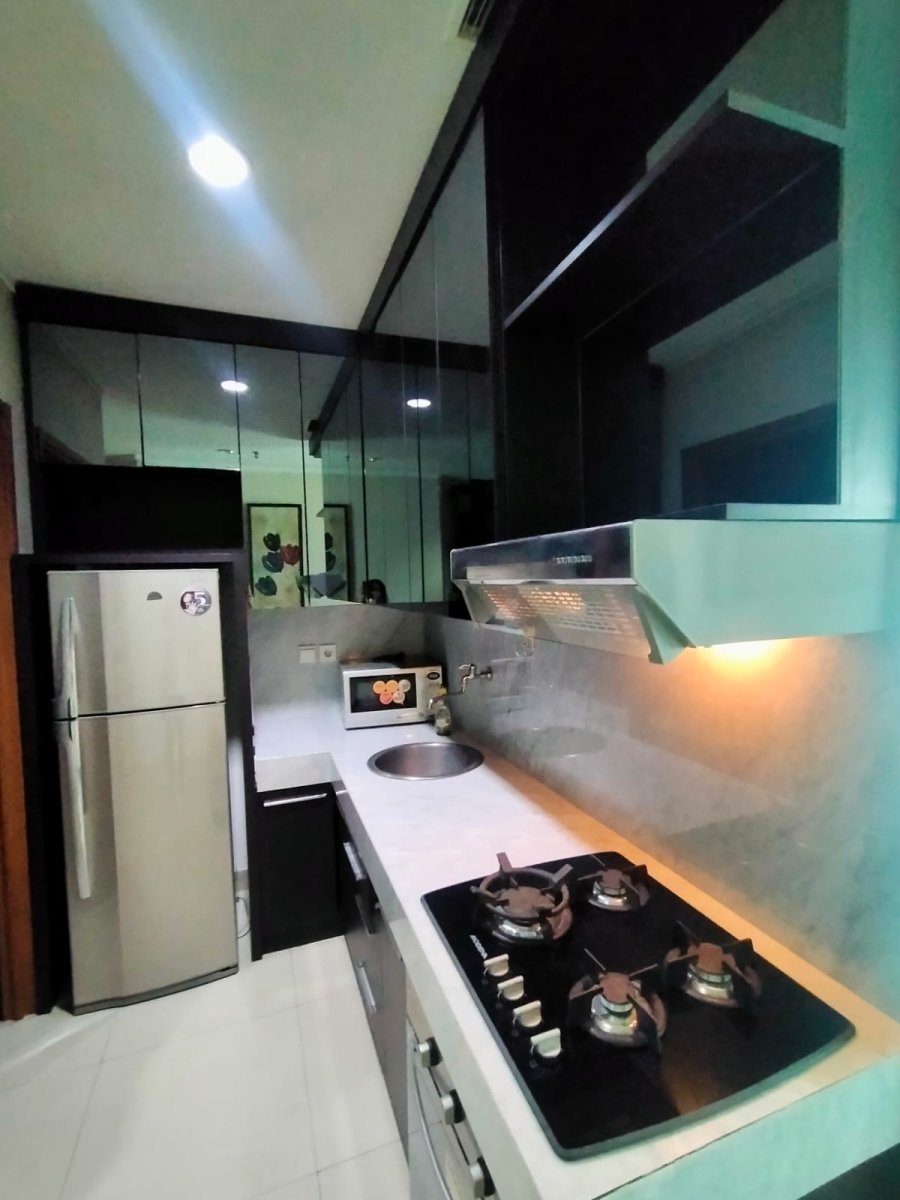 DIJUAL APARTEMEN Sahid Sudirman Residence Furnished View Kolam Renang ZM - Foto 4