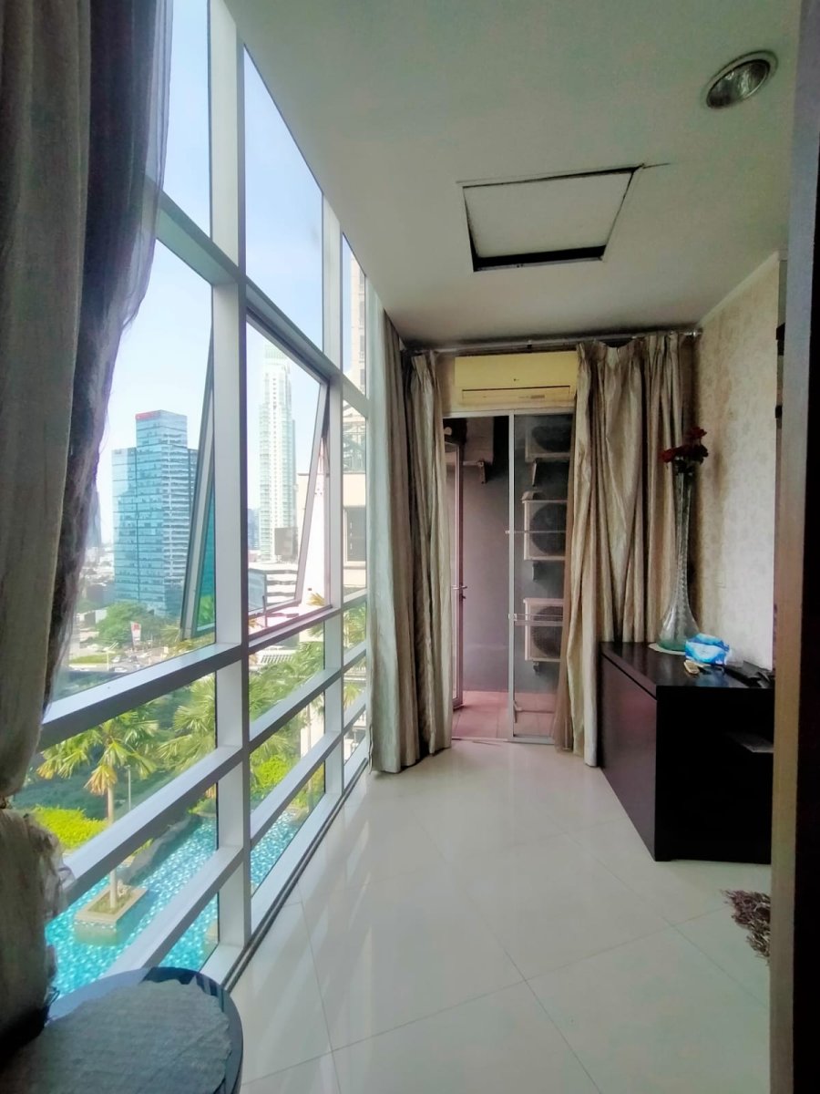 DIJUAL APARTEMEN Sahid Sudirman Residence Furnished View Kolam Renang ZM