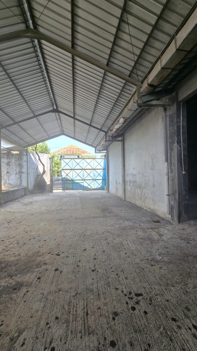 Gudang Strategis di Pusat Kota Sragen - Foto 8