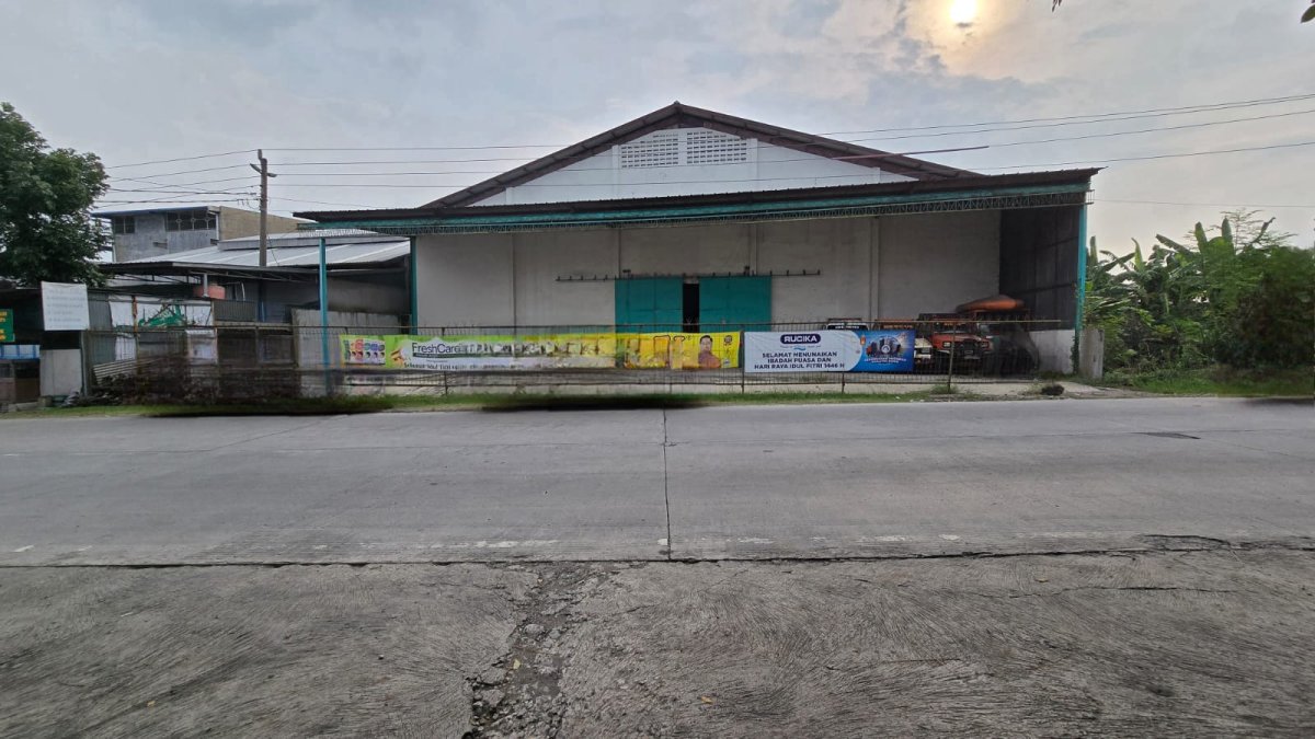 Gudang Super Strategis Dekat Pintu Tol Gondangrejo Karanganyar