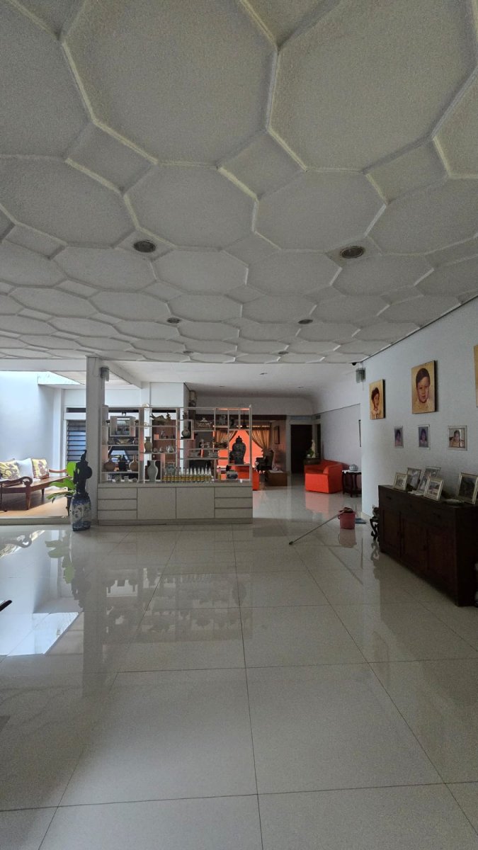 Rumah Mewah dan Gudang atau Ruang Usaha Super Strategis di Jalan Raya Adi Sucipto Blulukan Colomadu - Foto 3