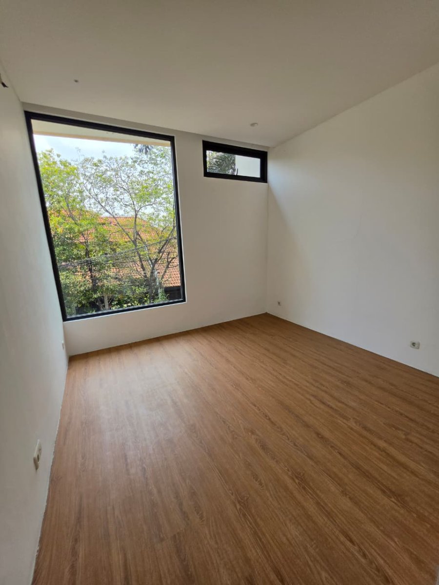 Jual Brand New House - Rumah Mewah di area Kemang Jakarta Selatan RR - Foto 7