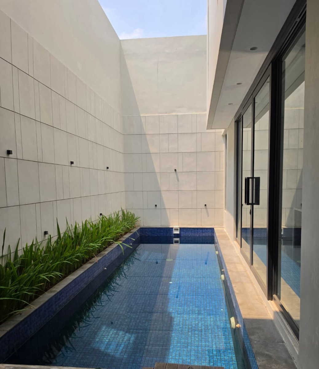 Jual Brand New House - Rumah Mewah di area Kemang Jakarta Selatan RR - Foto 2