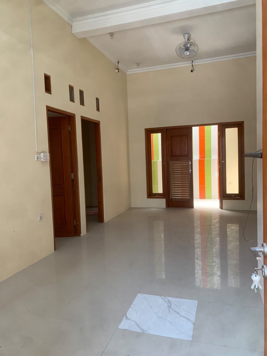 Rumah Siap Huni di Cluster Strategis Solo Baru - Foto 3