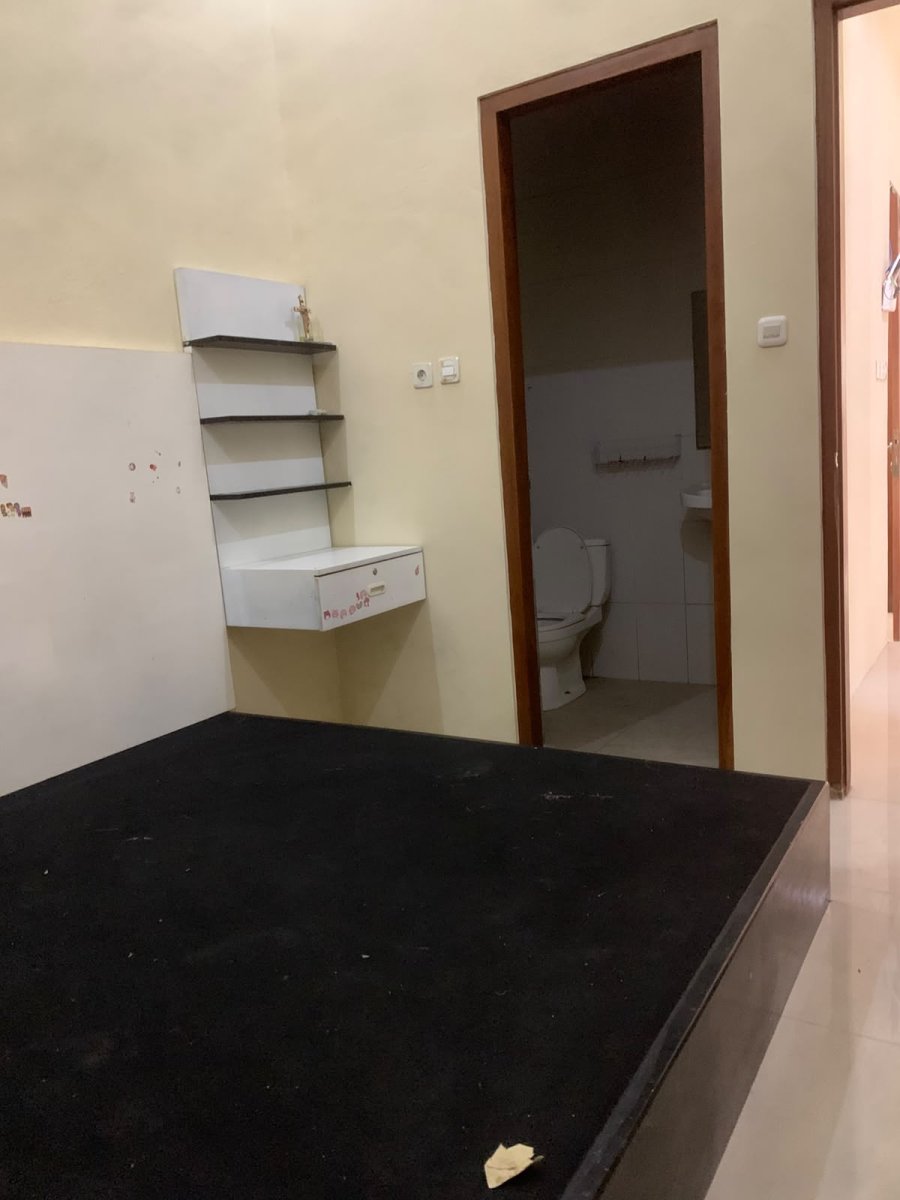 Rumah Siap Huni di Cluster Exclusive Solo Baru - Foto 4