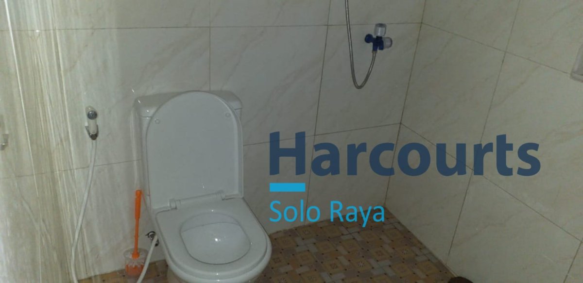 Rumah Renovasi Siap Huni di Mojosongo Solo - Foto 2