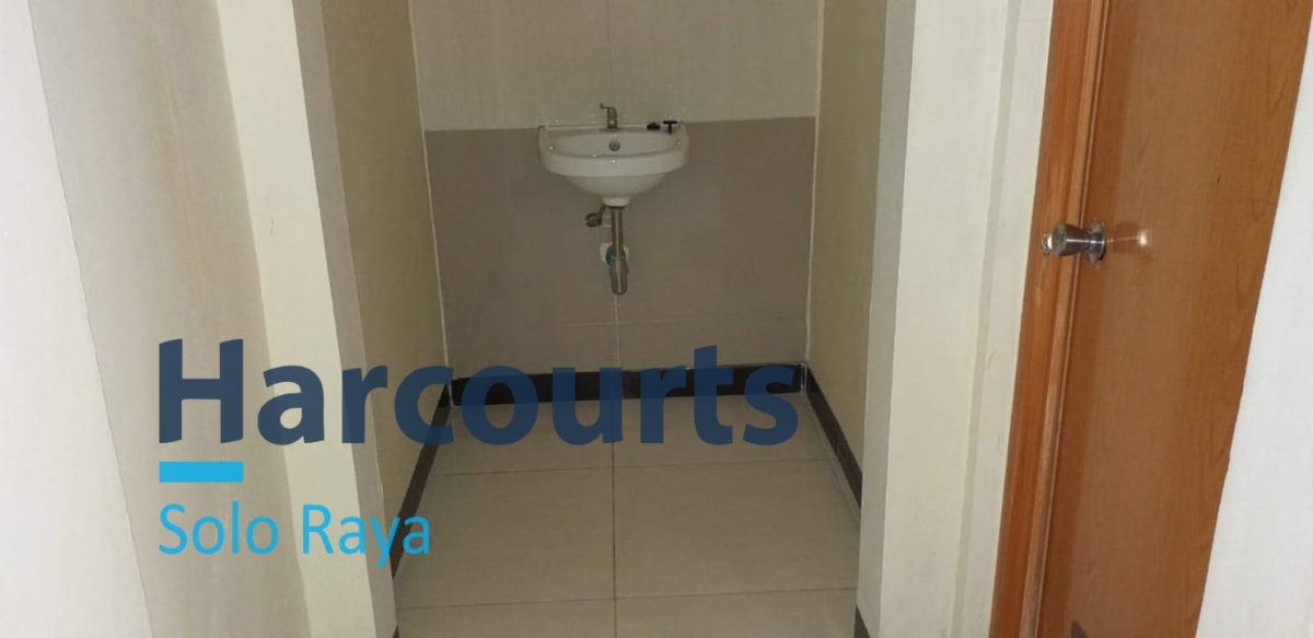 Rumah Renovasi Siap Huni di Mojosongo Solo - Foto 5