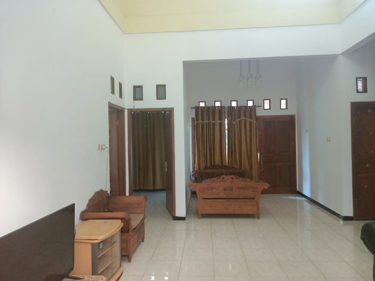 Rumah Full Furnished Siap Huni di Cluster Fajar Indah - Foto 9