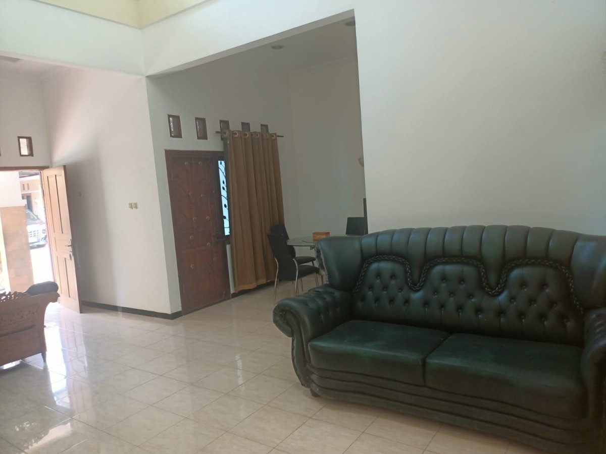Rumah Full Furnished Siap Huni di Cluster Fajar Indah - Foto 12