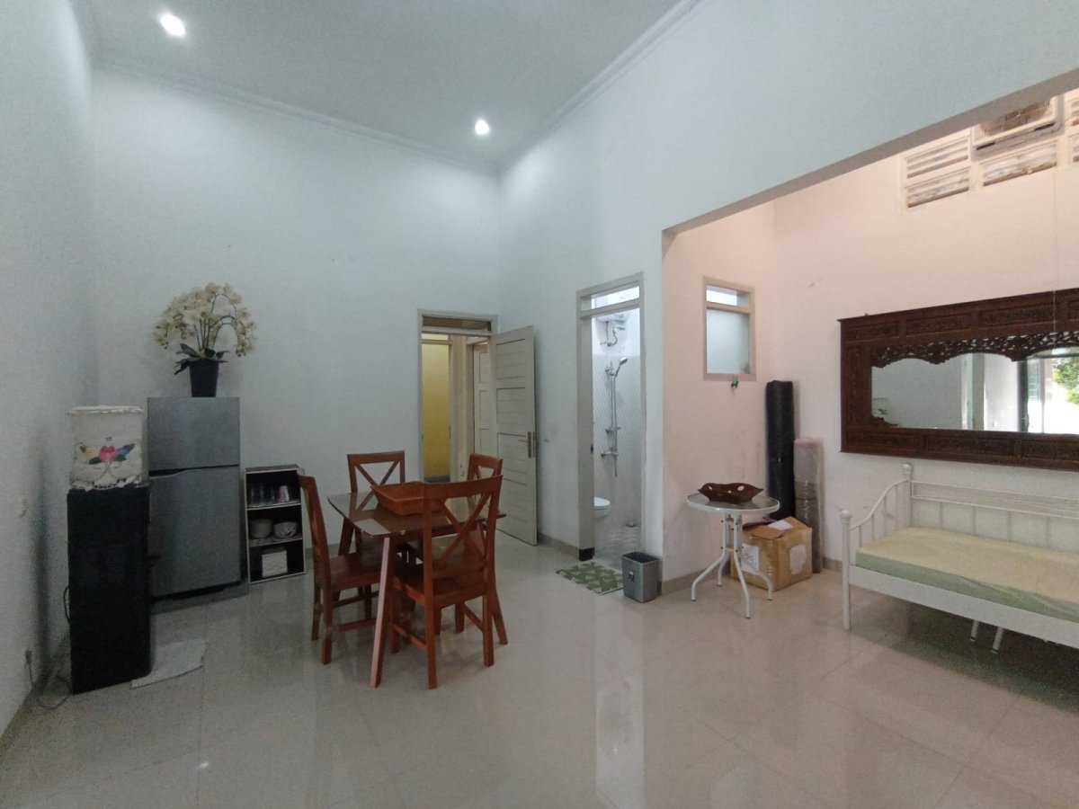 Rumah Cluster Full Furnished Siap Pakai di Fajar Indah Baturan Colomadu - Foto 6
