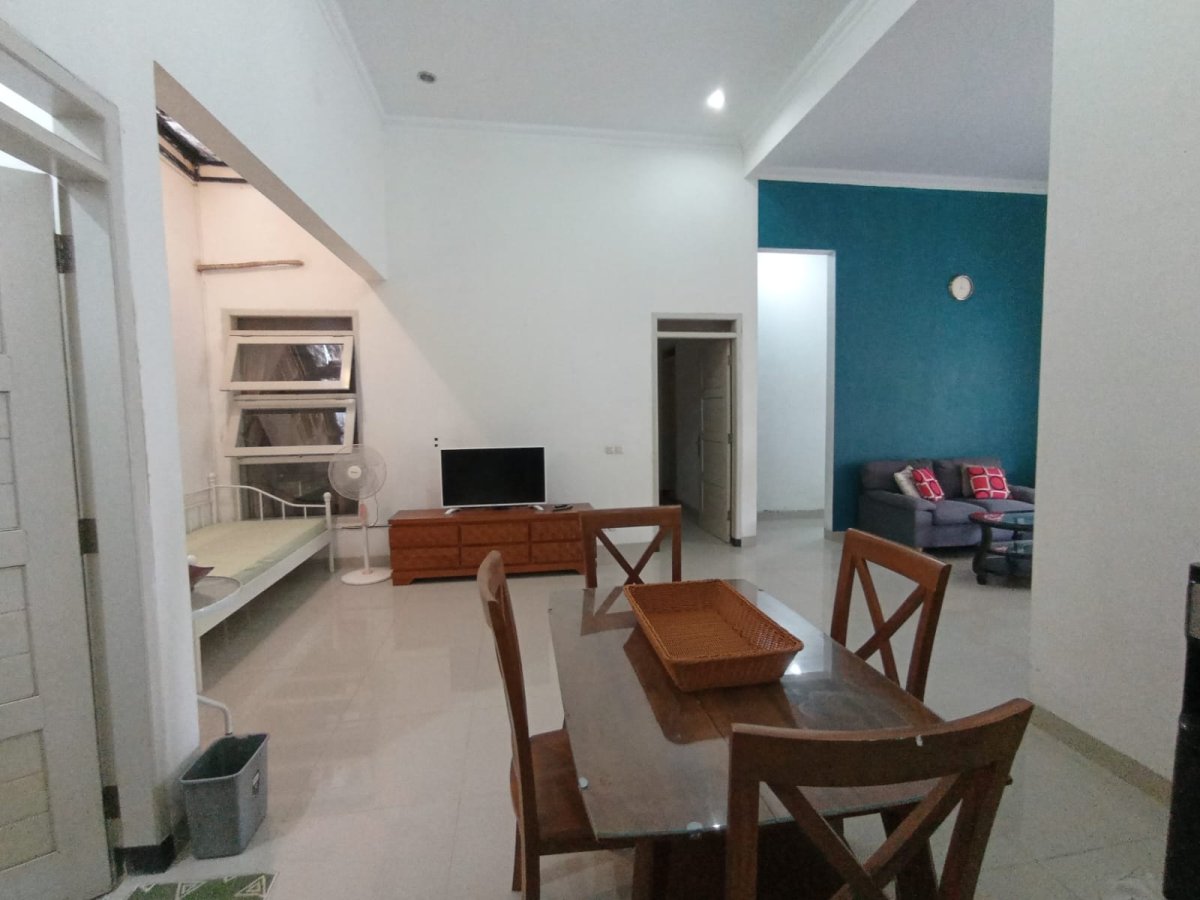 Rumah Cluster Full Furnished Siap Pakai di Fajar Indah Baturan Colomadu - Foto 7