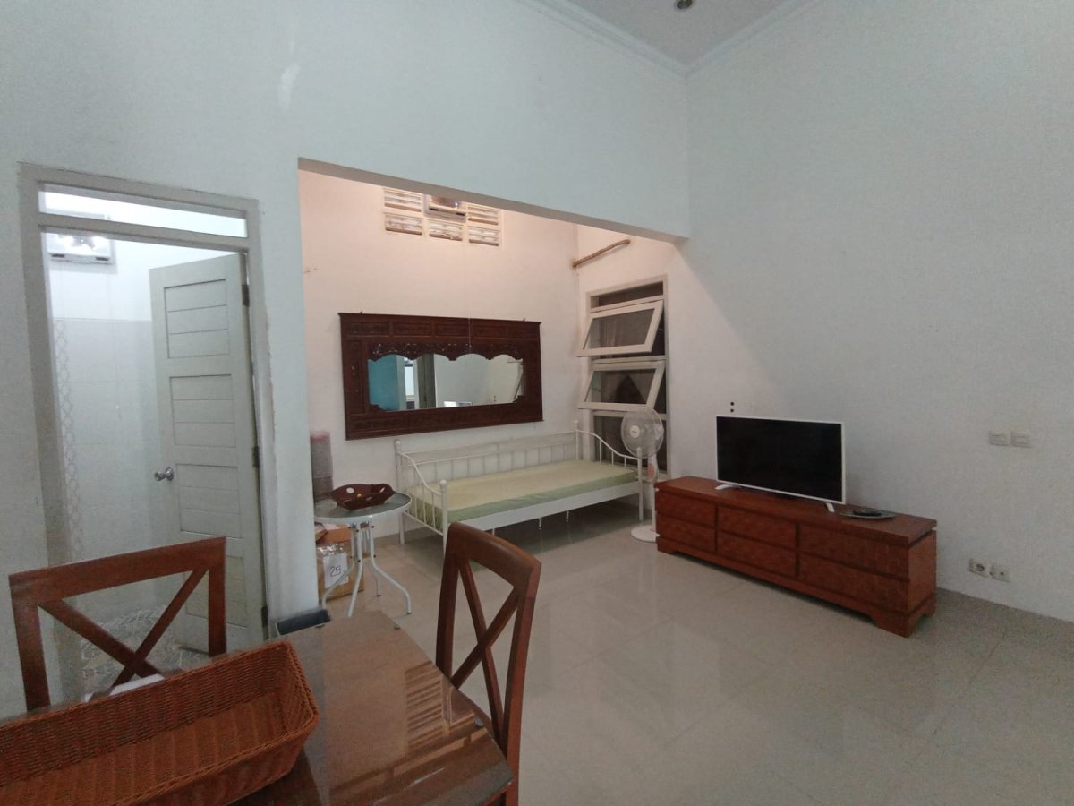 Rumah Cluster Full Furnished Siap Pakai di Fajar Indah Baturan Colomadu - Foto 9