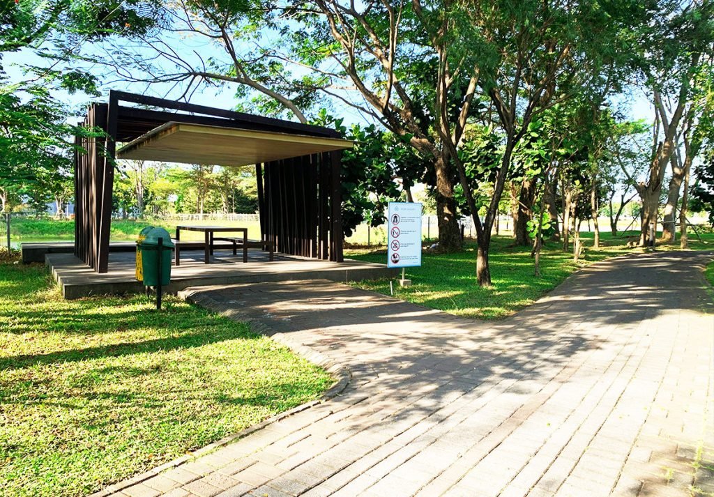 Rumah Mewah Lokasi Palm Courts Puri Galaxy Surabaya ( Direct Owner ) - Foto 3